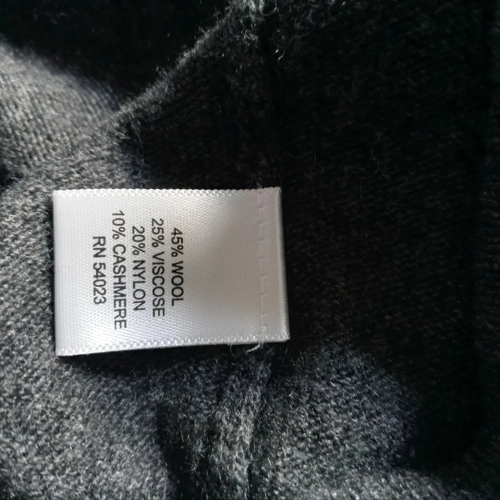 Banana Republic Size Medium Gray Sweater - Picture 5 of 5